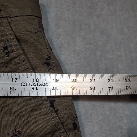 Tommy Hilfiger Shorts Mens 34 Green Hula Dancer Hawaiian Chino Flat Front Preppy - Picture 3 of 10